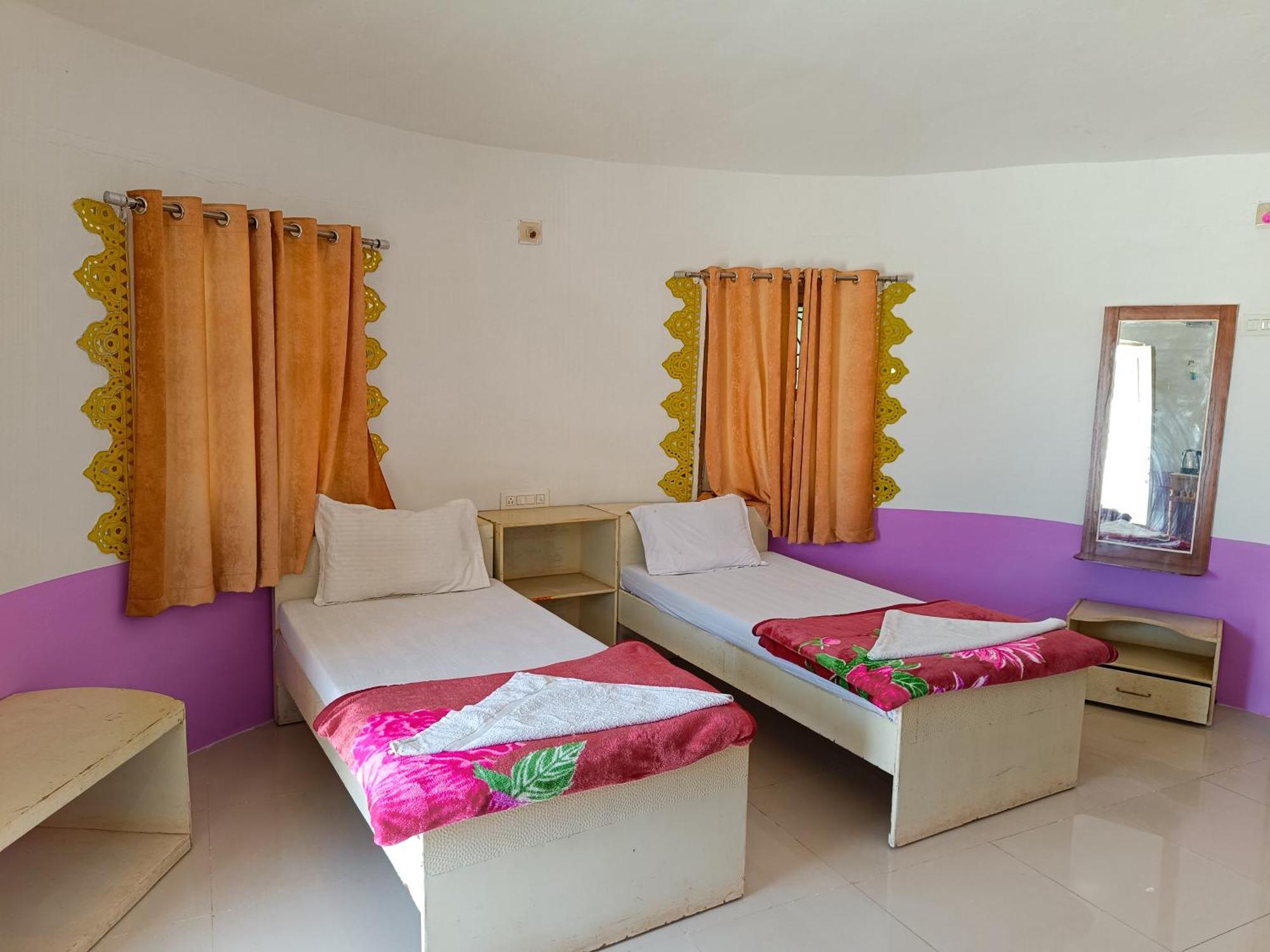 Hotel Rann Of Kachchh Dholavira Eksteriør bilde